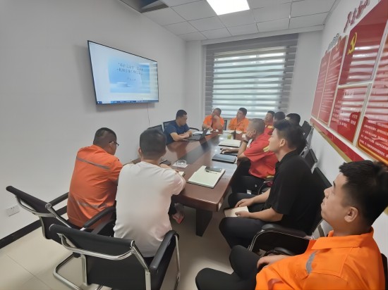 5e2eb3b74002c914d0e4b569ad6c207(1).jpg 5e2eb3b74002c914d0e4b569ad6c207(1).jpg