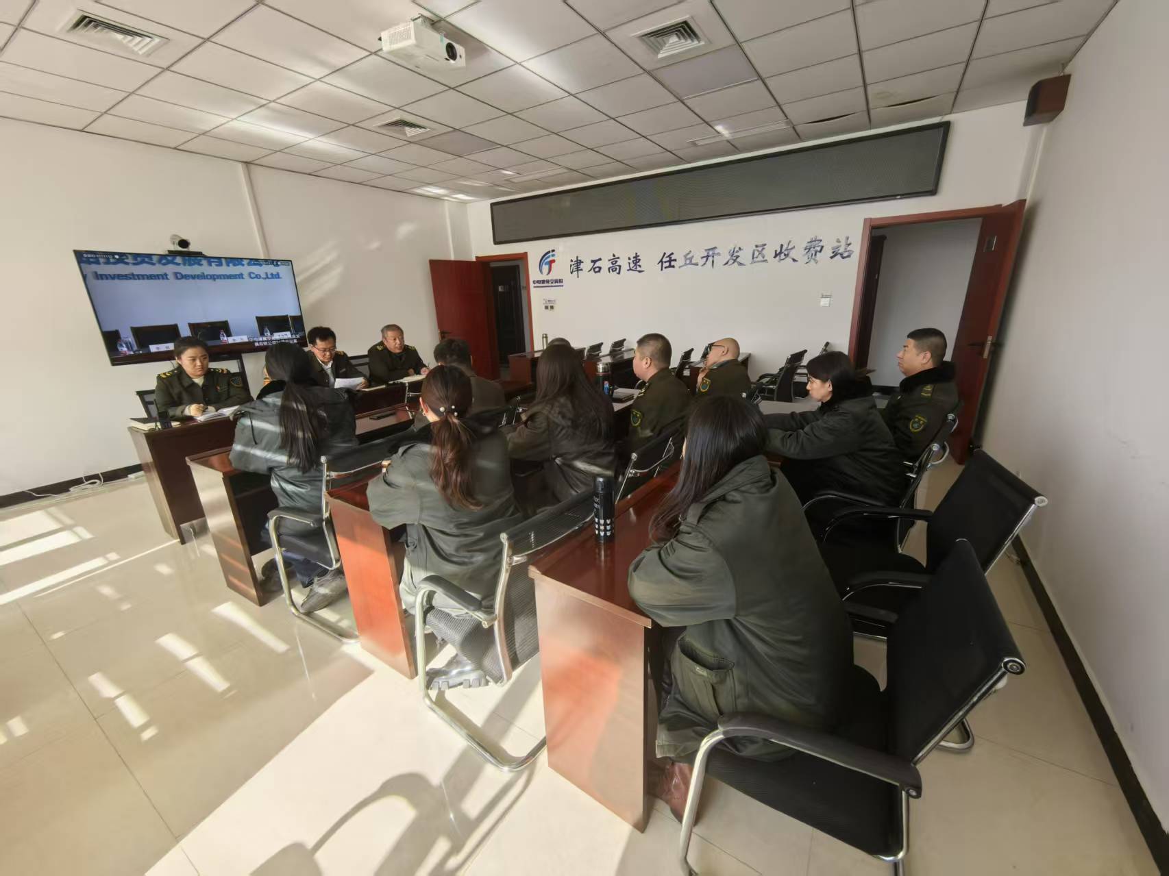 104dfd80677612ec01d0141a48345a4.jpg 104dfd80677612ec01d0141a48345a4.jpg