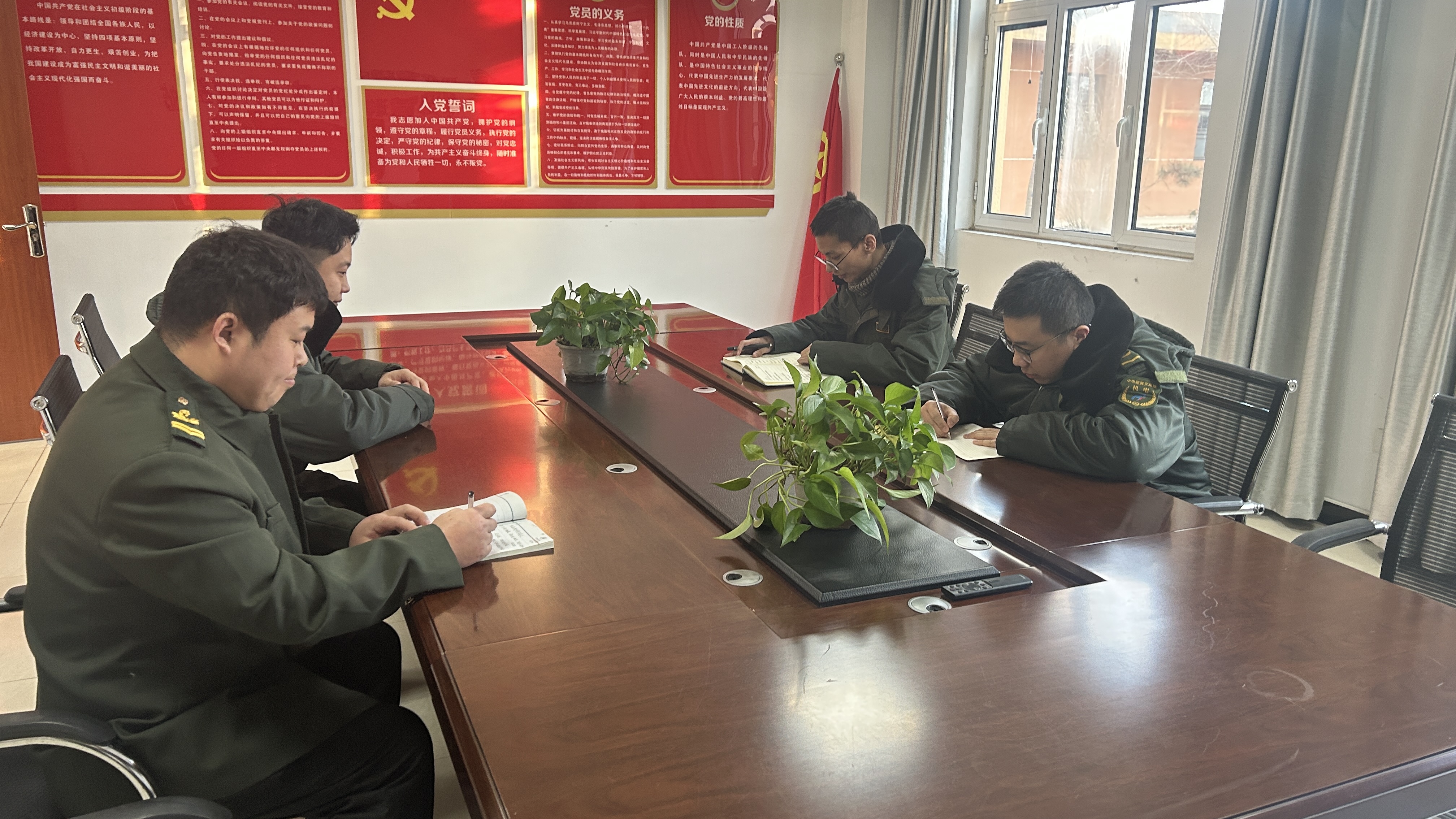 e735663c19e47ba70b1bf4e5e884930.jpg e735663c19e47ba70b1bf4e5e884930.jpg